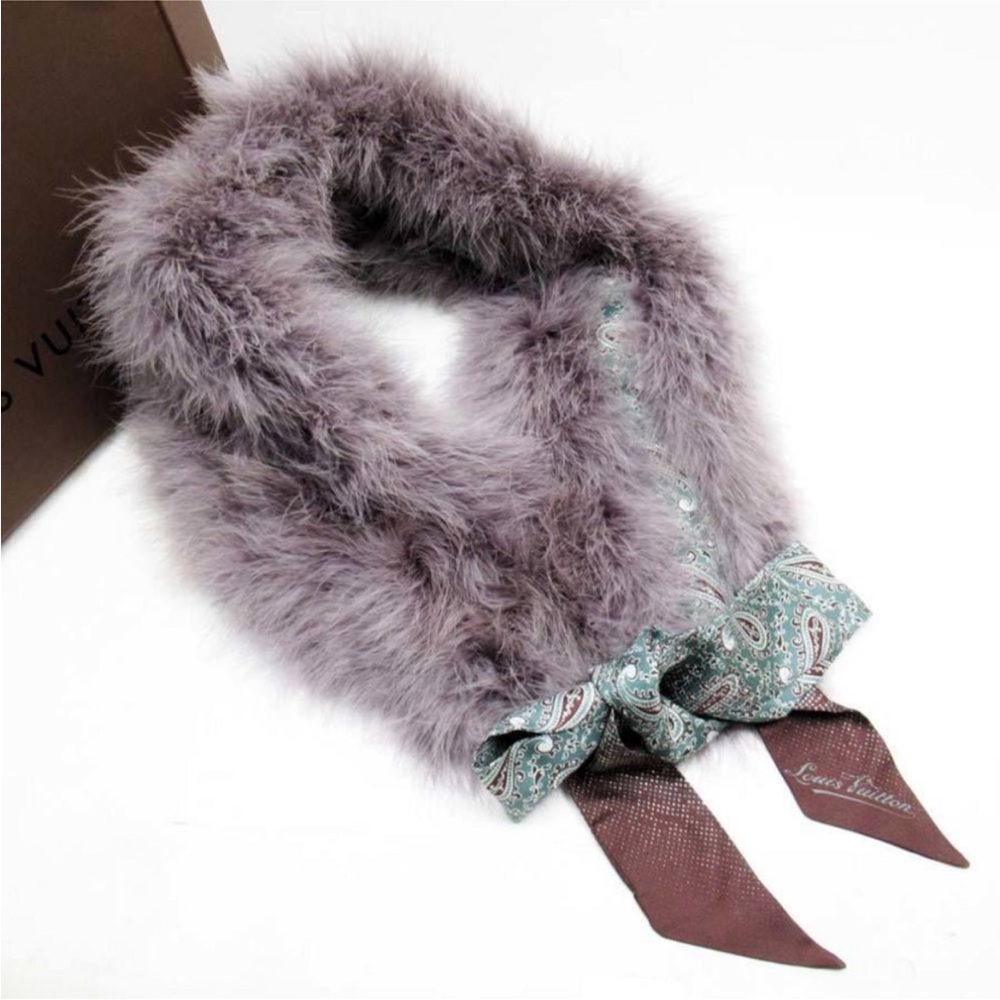 LV Silk and “Fur” Feather Stole / Collar MUST SEE - Picture 14 of 15